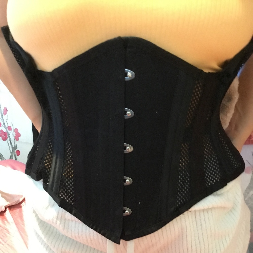 Mystic City Corsets MCC-72 Size 24 Sport Mesh
